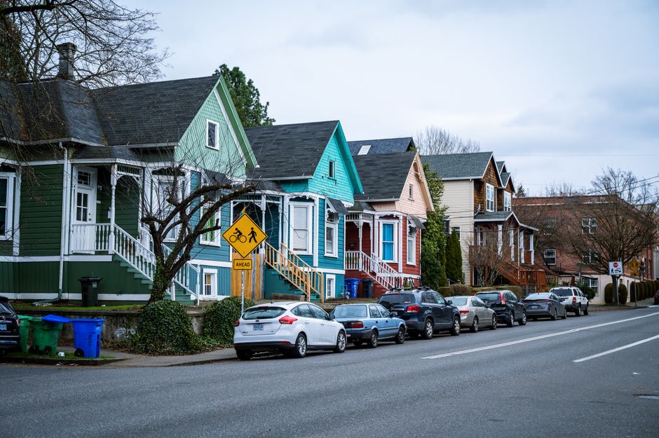 Oregon Jobs Decline and Housing Demand in Oregon