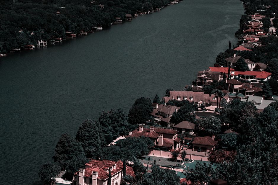 Texas Flood Alerts: Home, Insurance, and Closing Risks